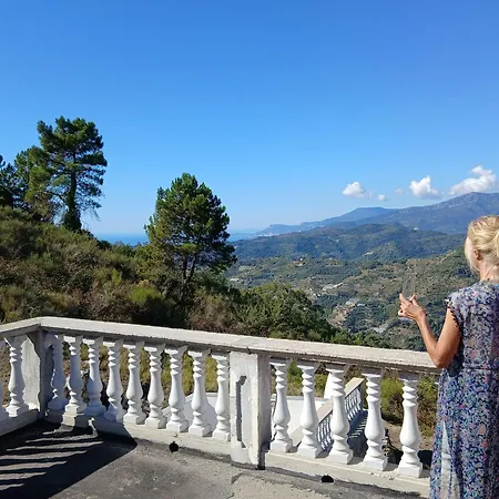 빌라 Dei Sogni, With Private Pool ,roof Terrace And Spectacular Views Of Monaco And Ligurian Mountains *