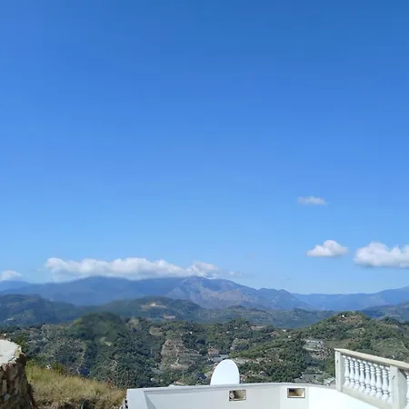 Dei Sogni, With Private Pool ,roof Terrace And Spectacular Views Of Monaco And Ligurian Mountains Vallebona